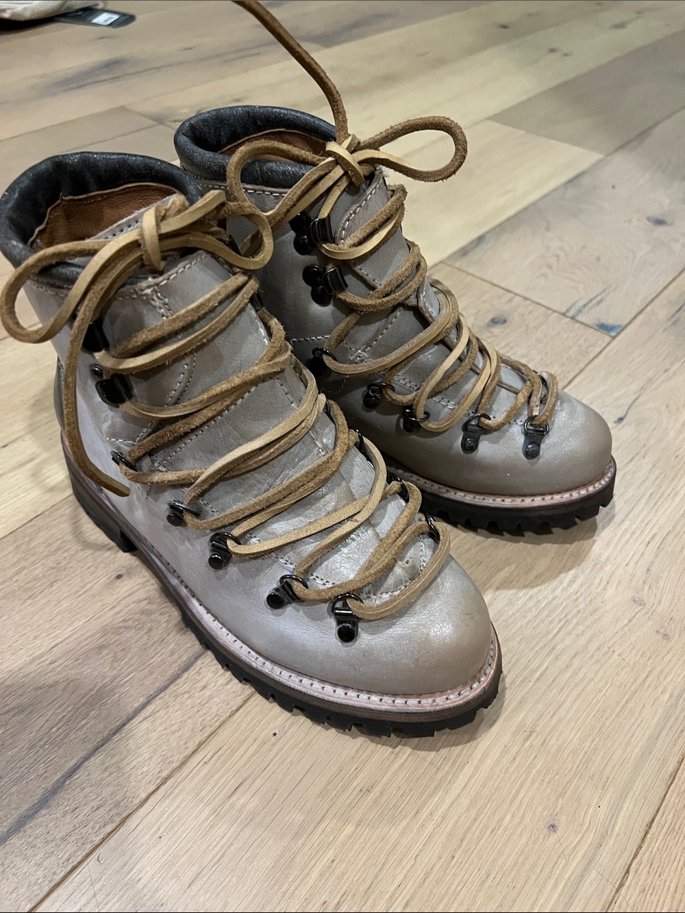Freebies Women's Taupe Leather Hiking Boots with Contrast Laces